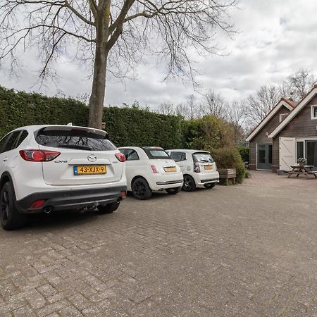 De vrienden van Sir Sirjansland Buitenkant foto