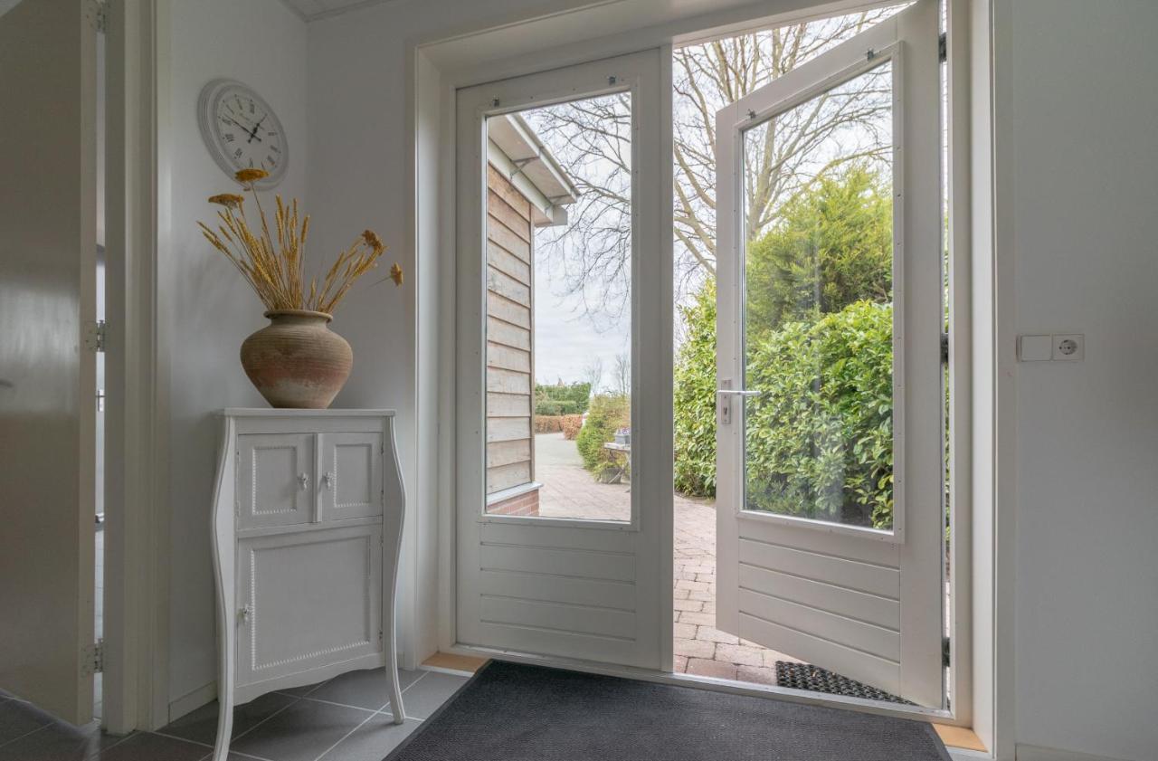 De vrienden van Sir Sirjansland Buitenkant foto
